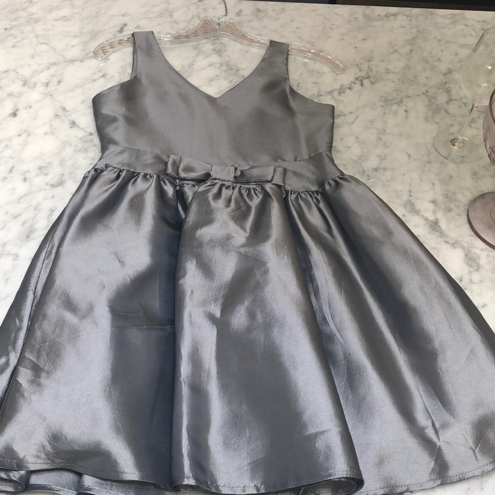 UN DEUX TROIS metallic silver party dress